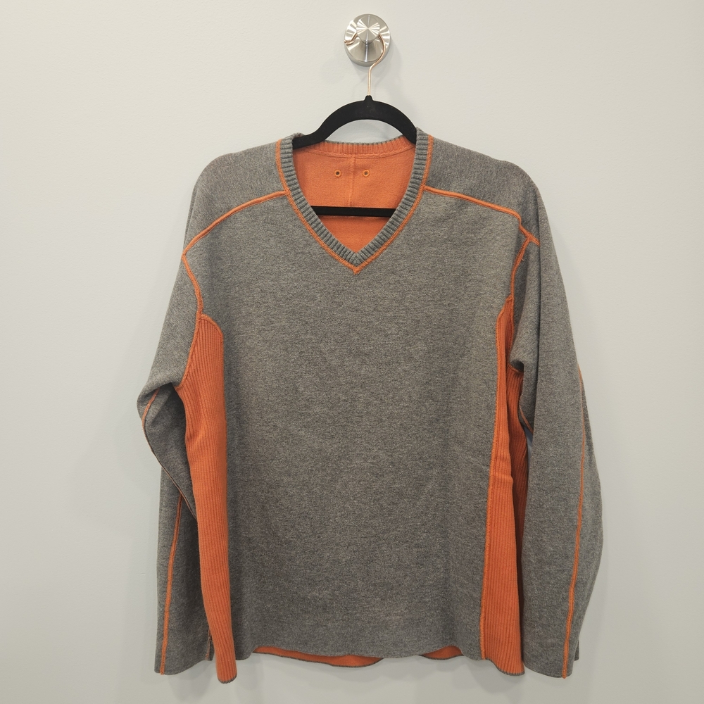 Tommy Bahama Gray and Orange V-Neck Sweater